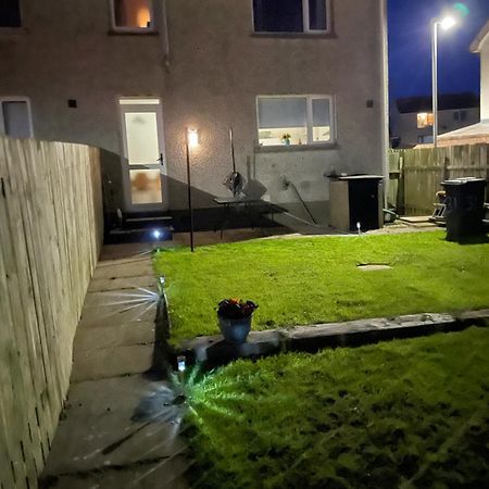 Villa 31 End Terrace. Whitehead Exterior foto
